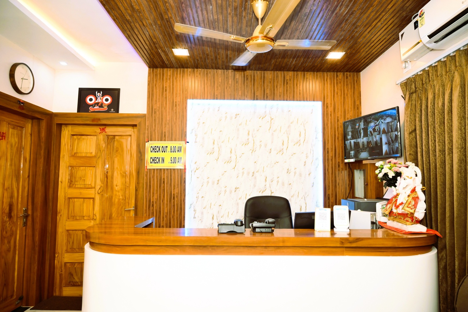 Rooms & Suites